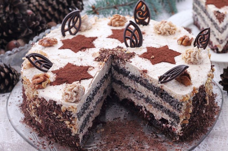 Makowo orzechowy torcik