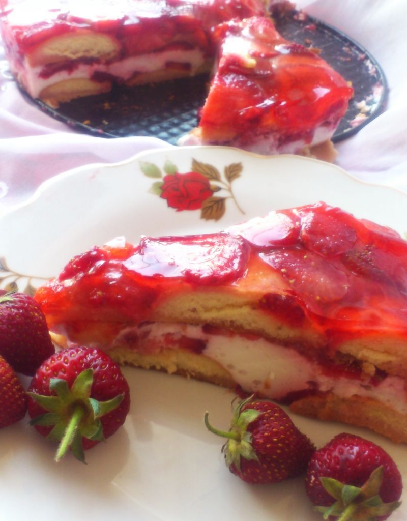 Maksi truskawkowe ciasto na zimno wg Di