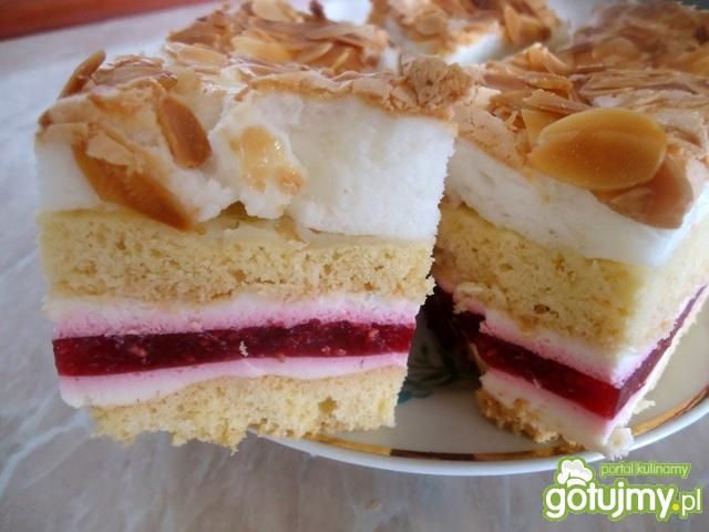 Malinka z masą śmietanową Malinka z masą śmietanową