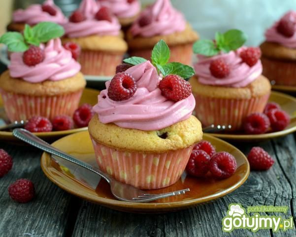 Malinowe babeczki wg Cukiereczka 