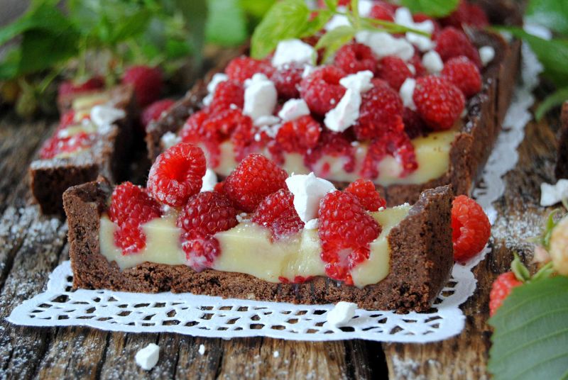 Malinowo- czekoladowa tarta  Malinowo- czekoladowa tarta