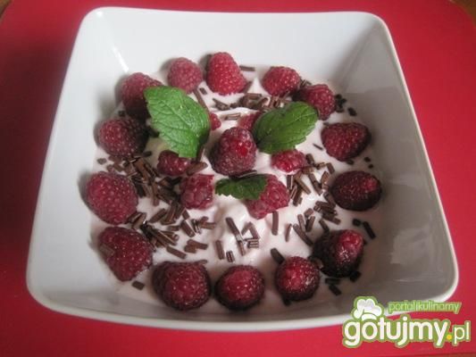 Malinowy deser śniadaniowy Malinowy deser śniadaniowy