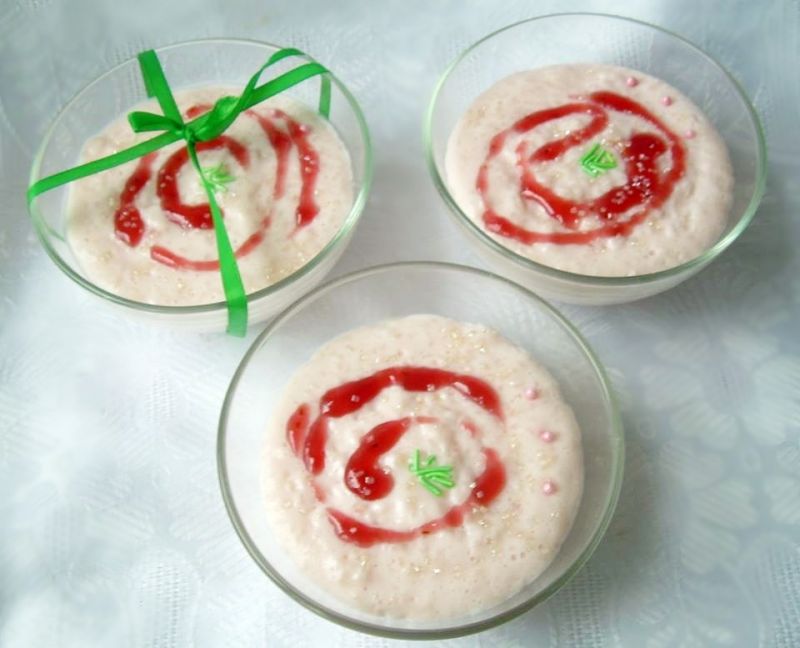 Malinowy ryż z budyniem