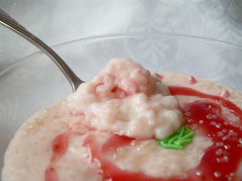 Malinowy ryż z budyniem