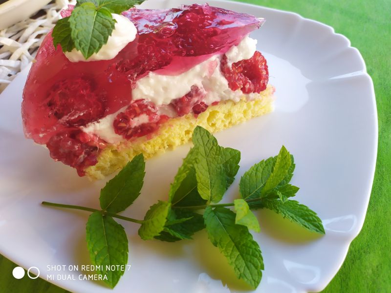 Malinowy torcik Malinowy torcik