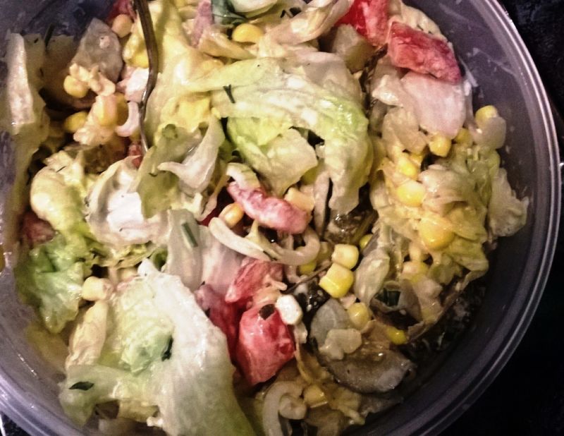 Małosolna surówka z kukurydzą