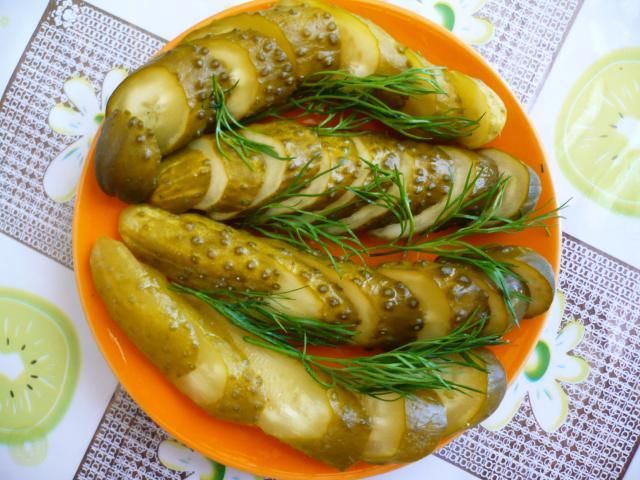 Małosolne ogóreczki