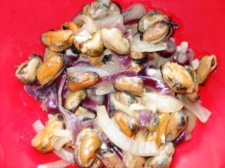 Małże duszone  Małże duszone