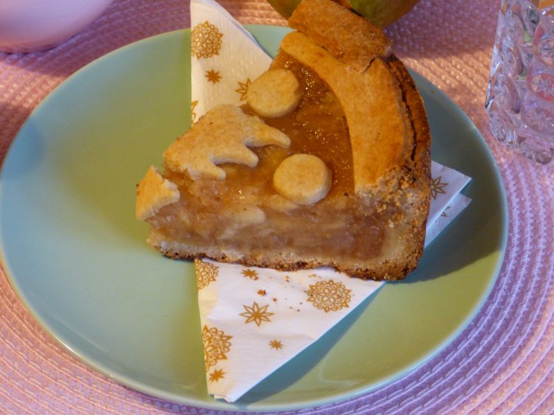 Marcepanowa szarlotka