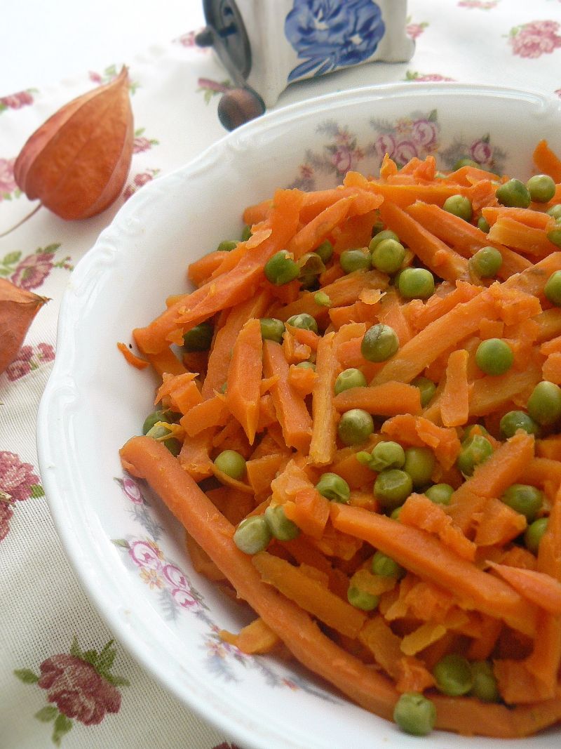 Marchewka z groszkiem 