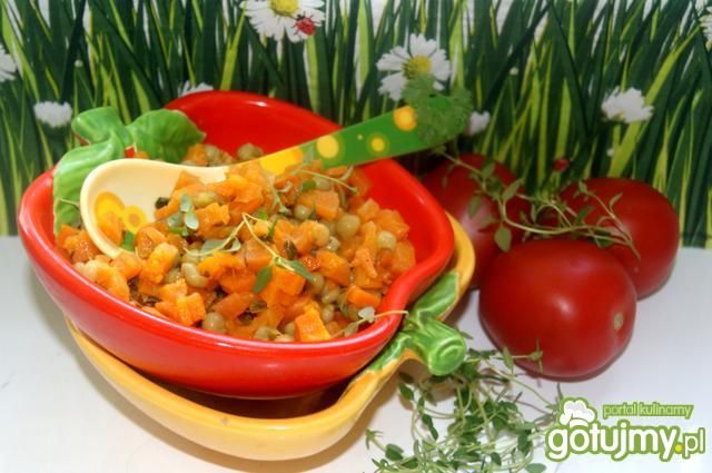 Marchewka z groszkiem i tymiankiem