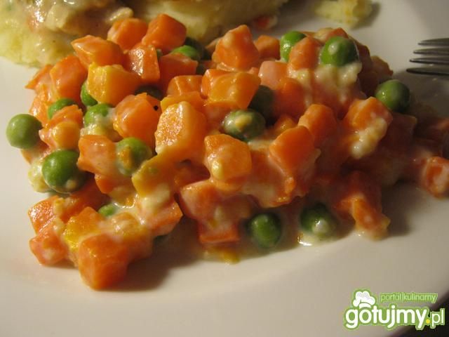 marchewka z groszkiem na gęsto marchewka z groszkiem na gęsto