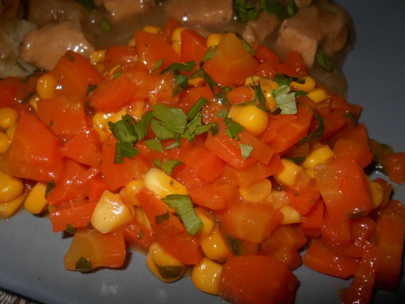 Marchewka z kukurydzą i oregano Marchewka z kukurydzą i oregano