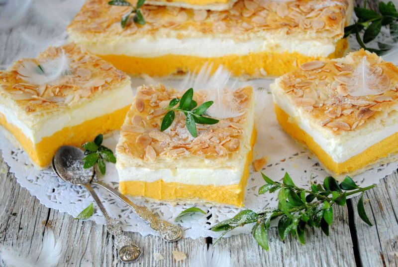 Marchewkowa kremówka