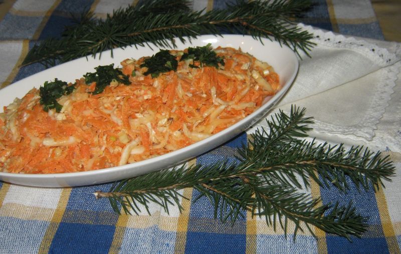 Marchewkowa surówka Marchewkowa surówka