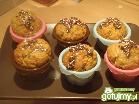 Marchewkowe muffiny z posypką