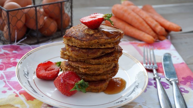 Marchewkowe pancakes z cynamonem Marchewkowe pancakes z cynamonem