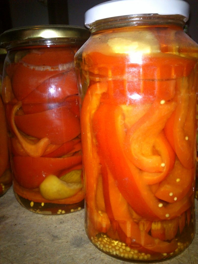 Marynowana papryka z miodem i cynamonem  Marynowana papryka z miodem i cynamonem