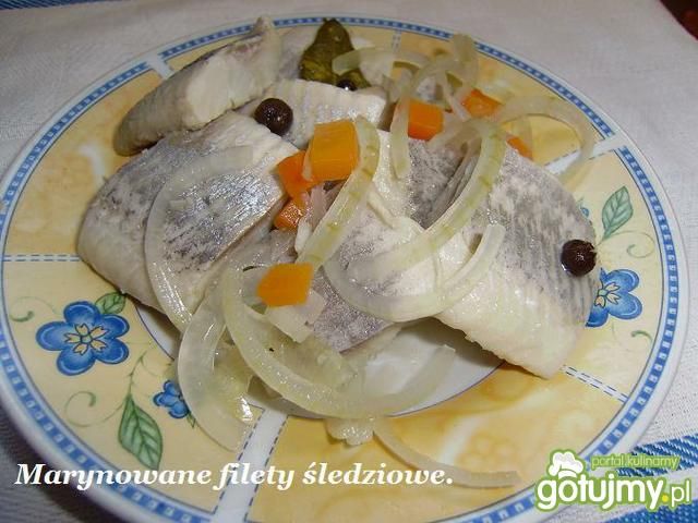 Marynowane filety śledziowe