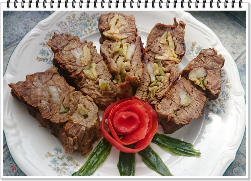 Marynowany i szpikowany rozbratel wołowy Eli