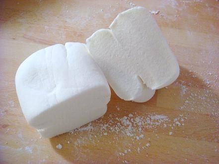 Masa cukrowa do zdobienia ciast Masa cukrowa do zdobienia ciast