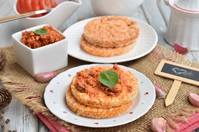 Masełko czosnkowo-pomidorowe