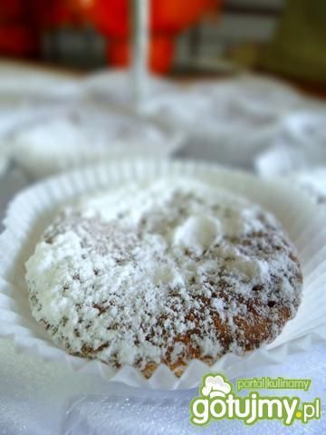 Maślane babeczki waniliowe Maślane babeczki waniliowe