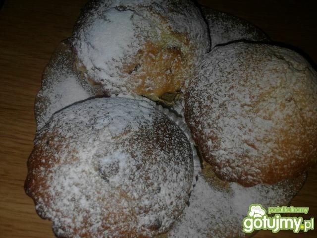 Maślane babeczki z bakaliami