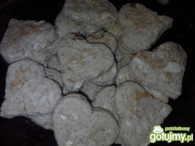 Maślane ciastka pomarańczowo-migdałowe