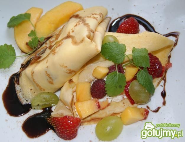 Maślane  naleśniki z serem   Maślane  naleśniki z serem