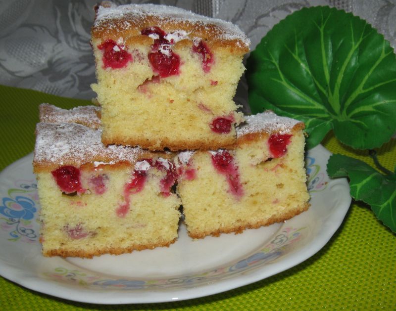 Maślankowe ciasto z porzeczkami Maślankowe ciasto z porzeczkami