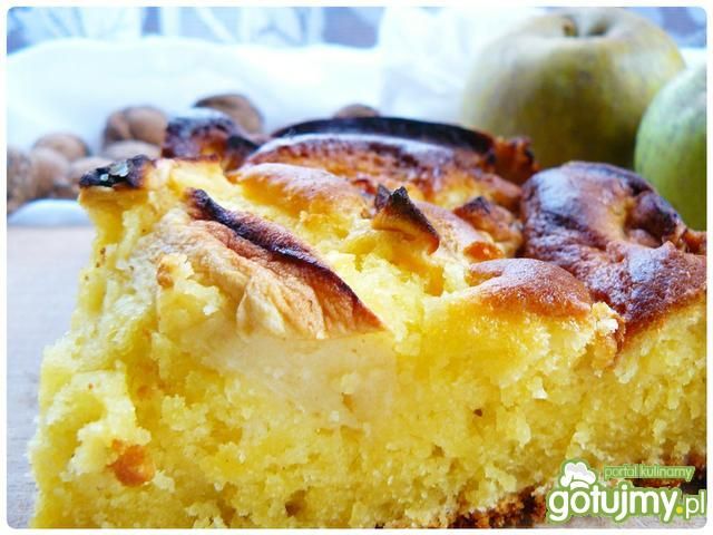 Maślankowe z jabłkami