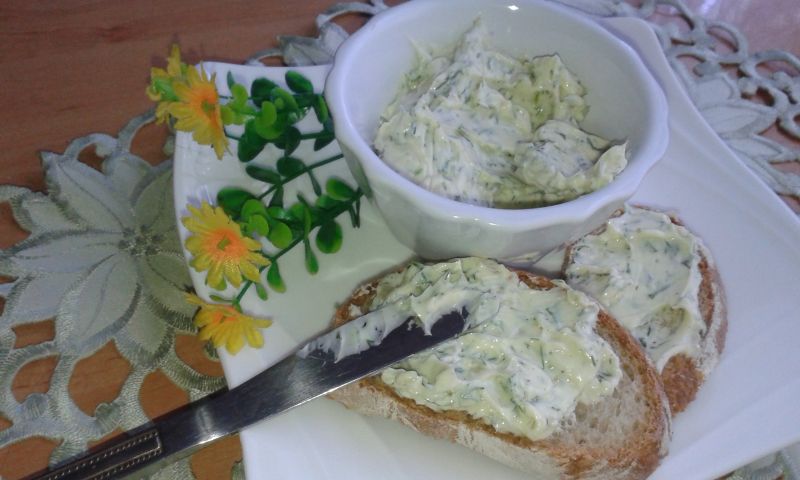 Masło czosnkowo - koperkowe Masło czosnkowo - koperkowe