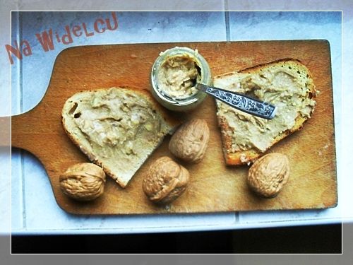 Masło orzechowe z orzechów wloskich i laskowych Masło orzechowe z orzechów wloskich i laskowych