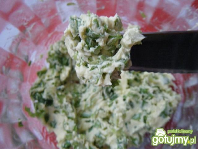 Masło szczypiorkowe  Masło szczypiorkowe