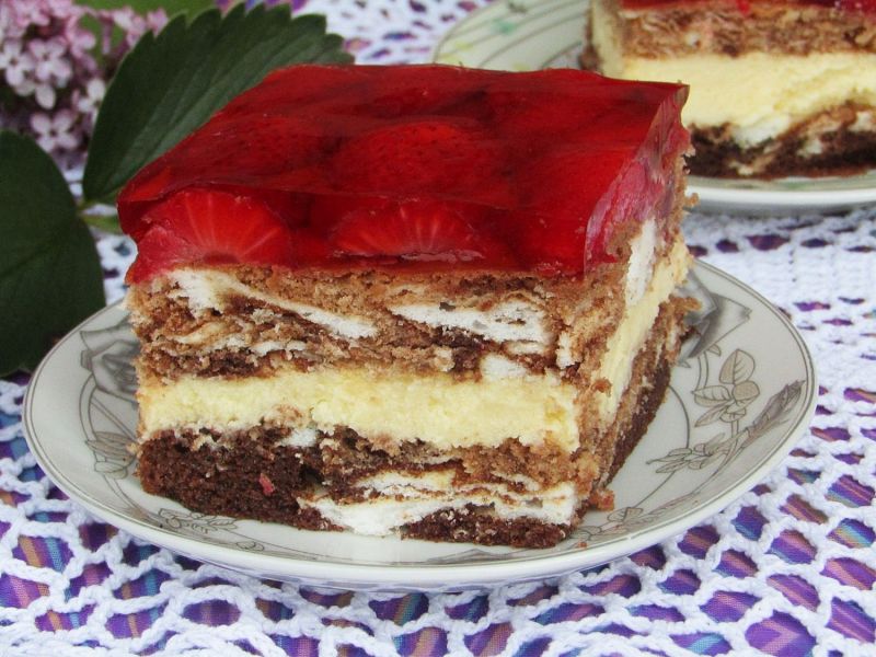 Maziak z truskawkami