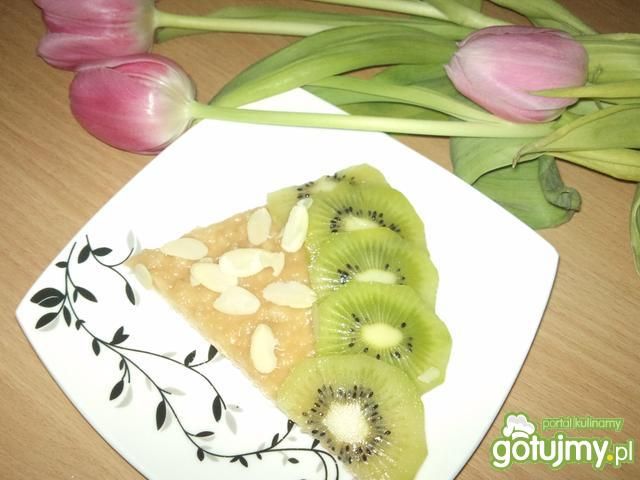 Mazurek z marcepanem i kiwi Mazurek z marcepanem i kiwi
