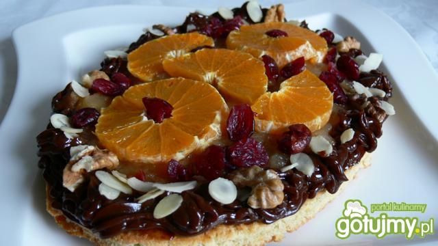 Mazurek z masą krówkową i prażonym jabłk Mazurek z masą krówkową i prażonym jabłk