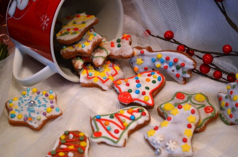 Mięciutkie pierniczki i choinka piernikowa  Mięciutkie pierniczki i choinka piernikowa