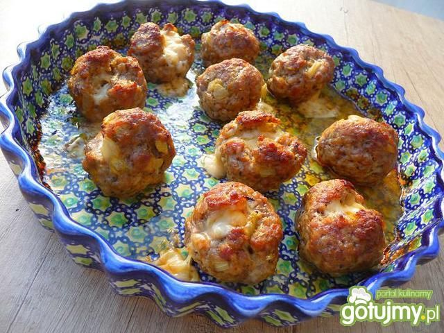 Mielone bez smażenia z kaparami i serem Mielone bez smażenia z kaparami i serem