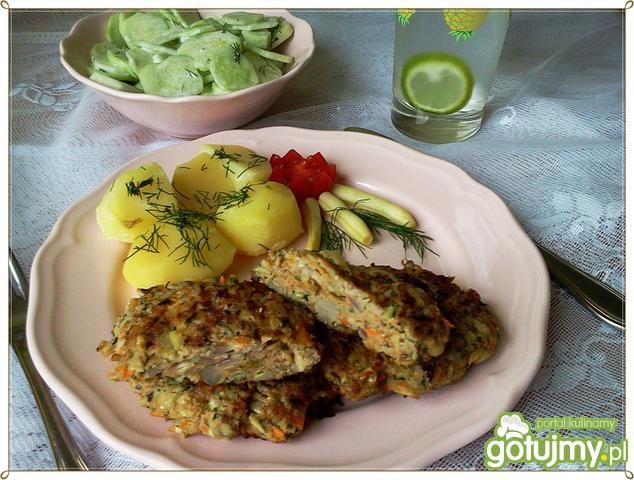 Mielone kotlety z fasolką szparagową 
