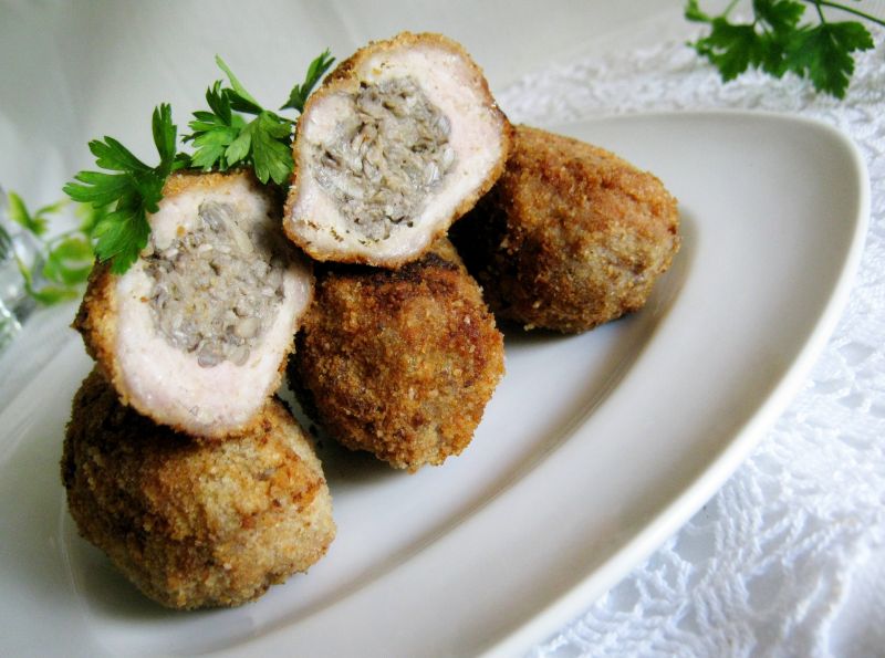 Mielone krokieciki z pieczarkami Mielone krokieciki z pieczarkami