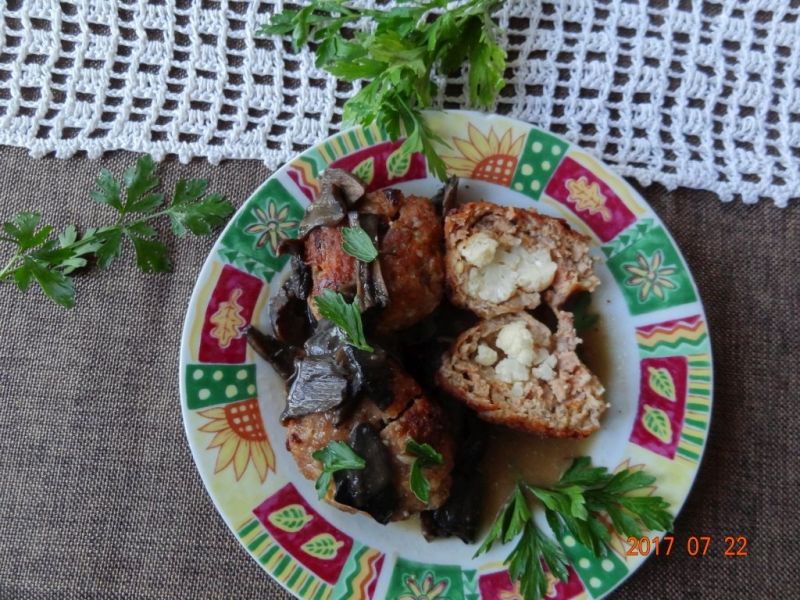 Mielone nadziane kalafiorem