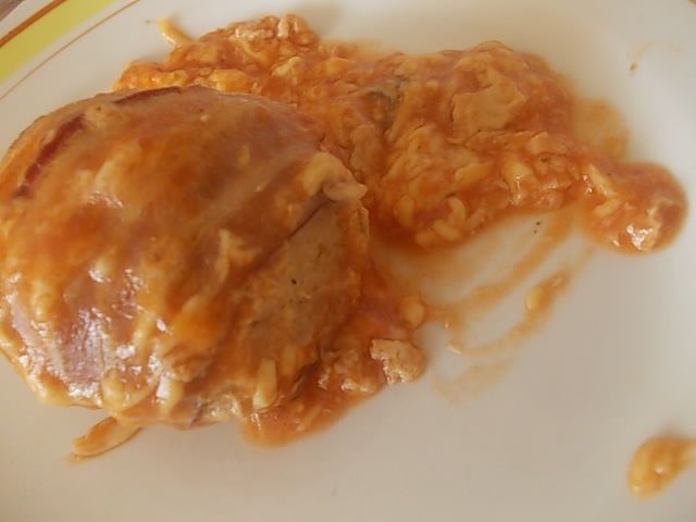 Mielone w boczku z sosem pomidorowym Mielone w boczku z sosem pomidorowym