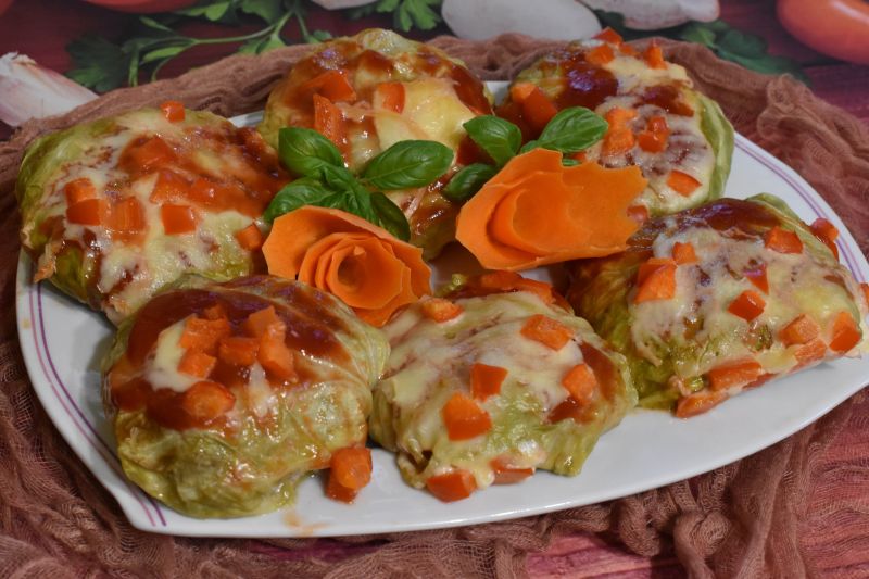 Mielone w kapuście młodej Mielone w kapuście młodej