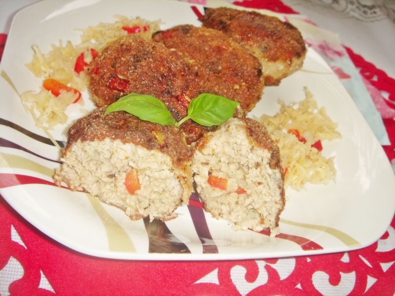 Mielone z grzybami, papryką i musztardą