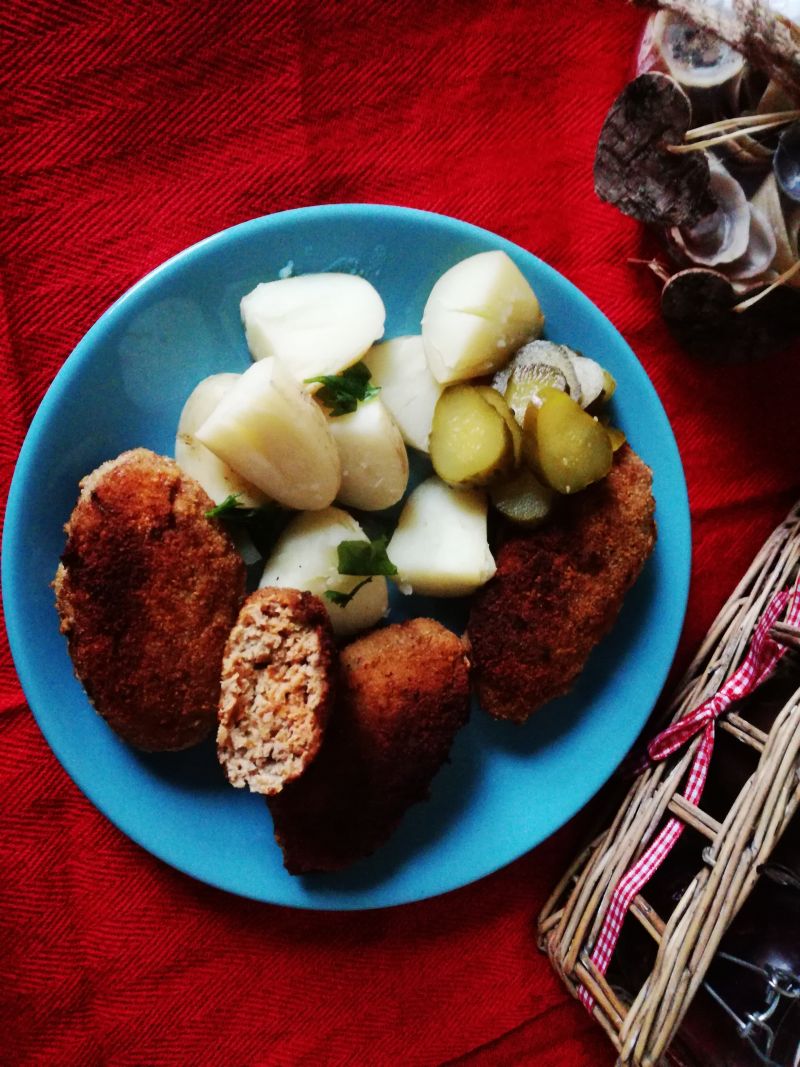 Mielone z indyka i prażoną cebulką