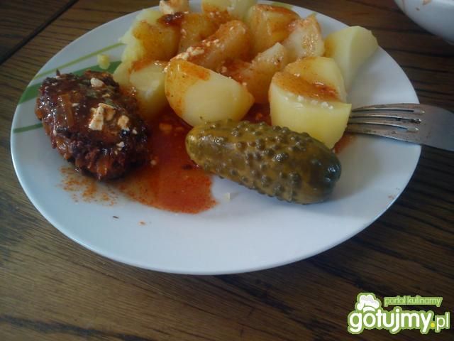 mielone z kapustą w  sosie pomidorowym