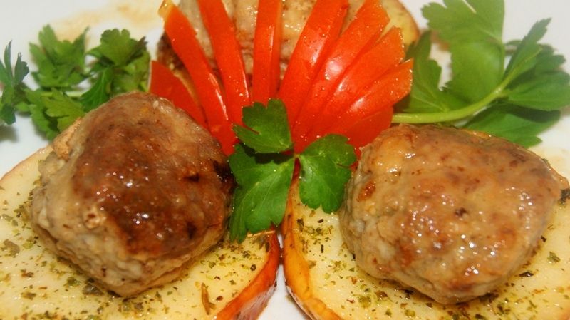 Mielone z utartym jabłkiem