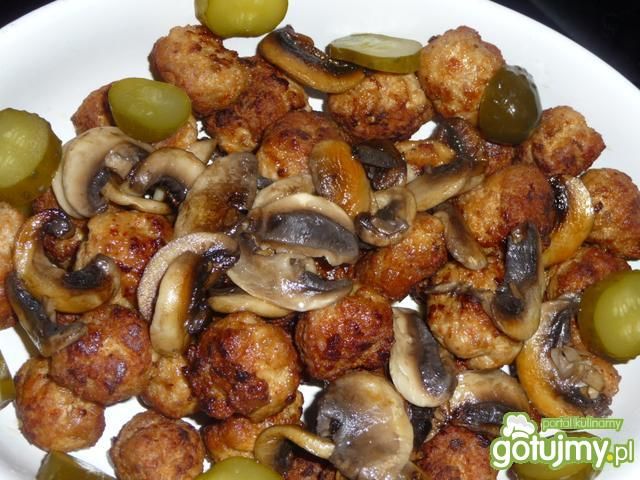 Mięsne kuleczki z harissą